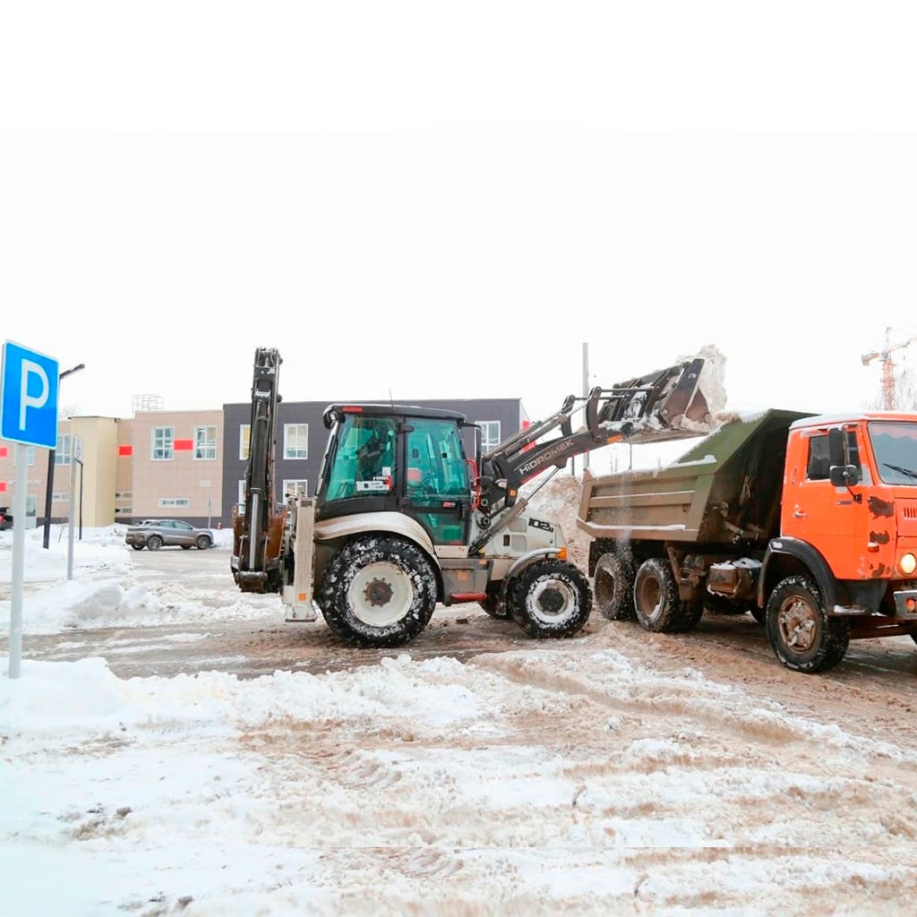 Уборка снега